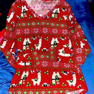 No boundaries long sleeve Vneck Christmas alpaca shirt red green white size L